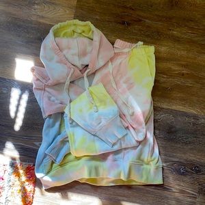 Aerie Tie Dye Set
